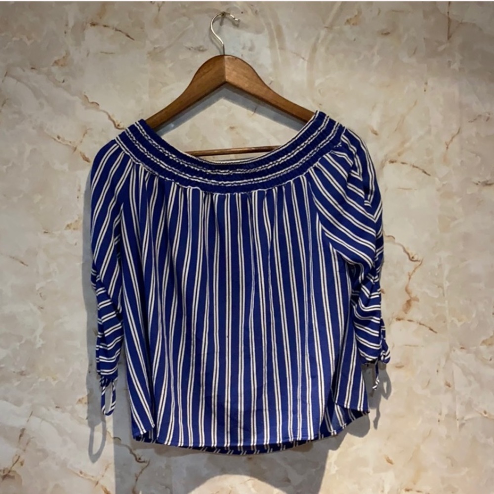 Sky blue/ white striped top